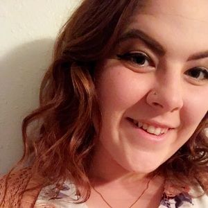 Meet your Posher, Lindsey